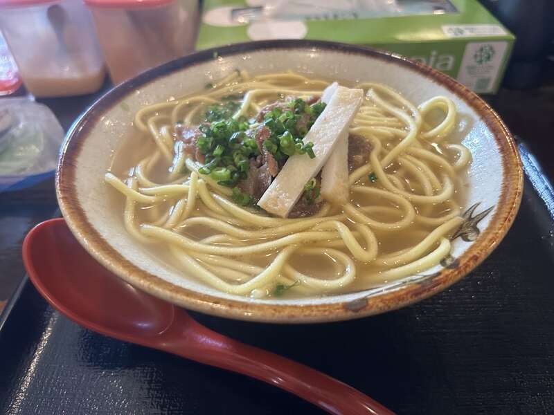あらかわ食堂の牛そば