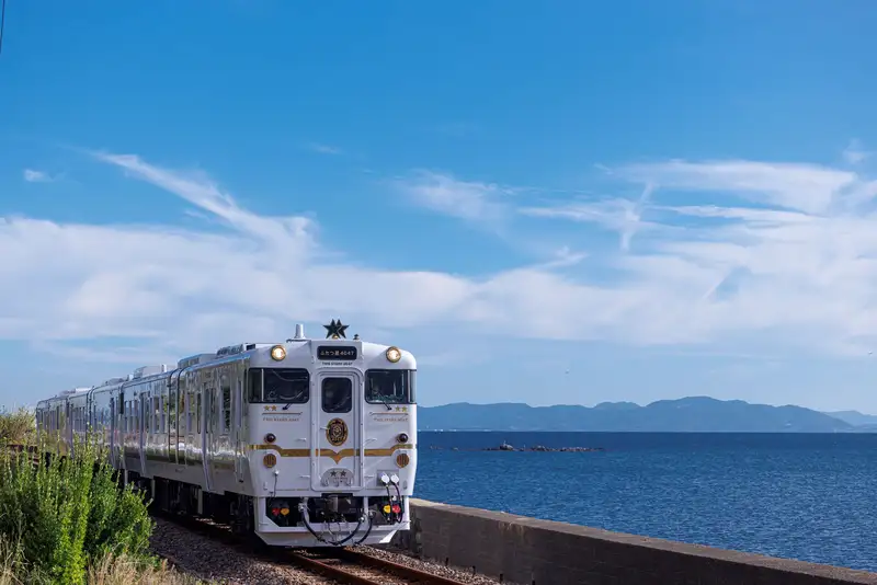 Ｄ＆Ｓ列車「ふたつ星4047」
