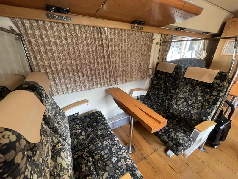 A列車ボックスシート