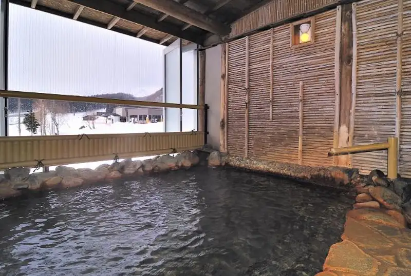 温泉施設（イメージ）
