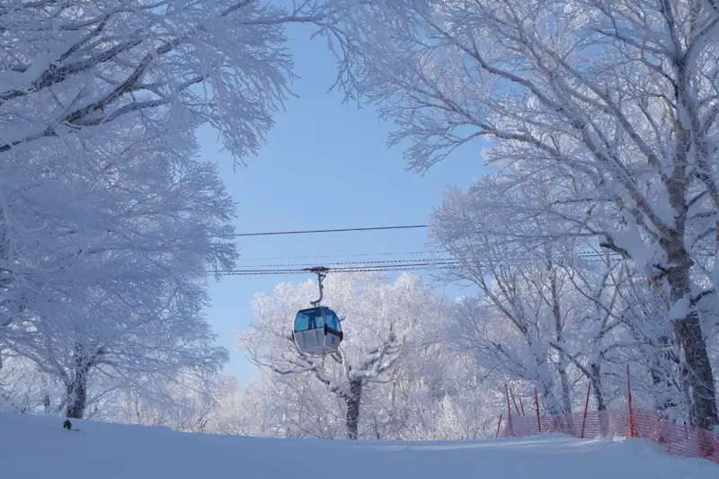 函館七飯スノーパークのゴンドラ