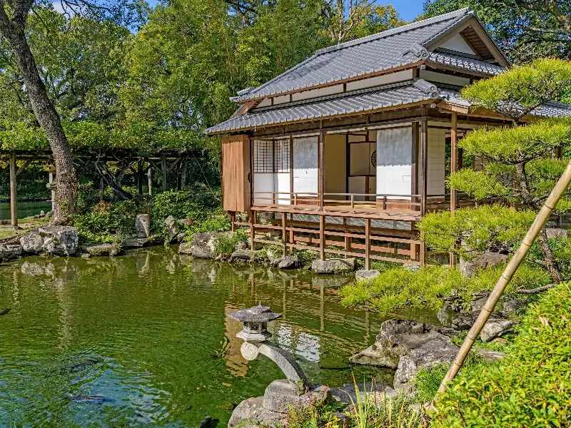 天赦園