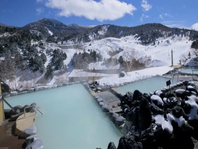 万座温泉