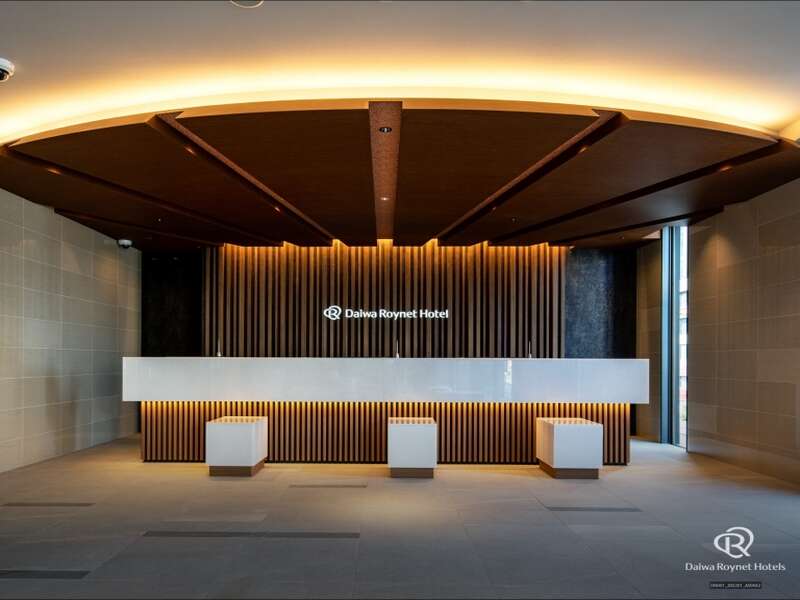 ダイワロイネットホテル山形駅前　フロント