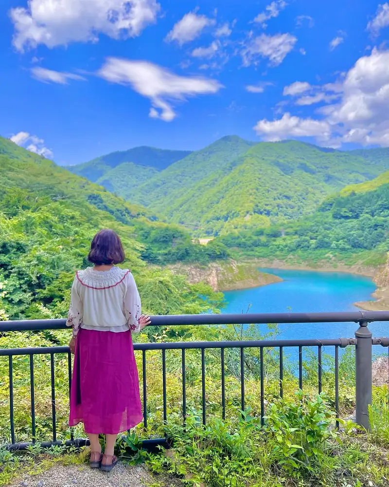 奥四万湖