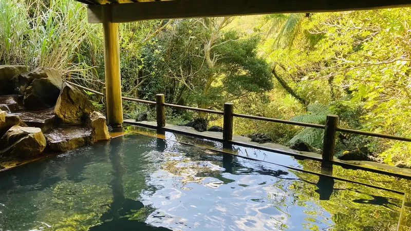 裏見ヶ滝温泉