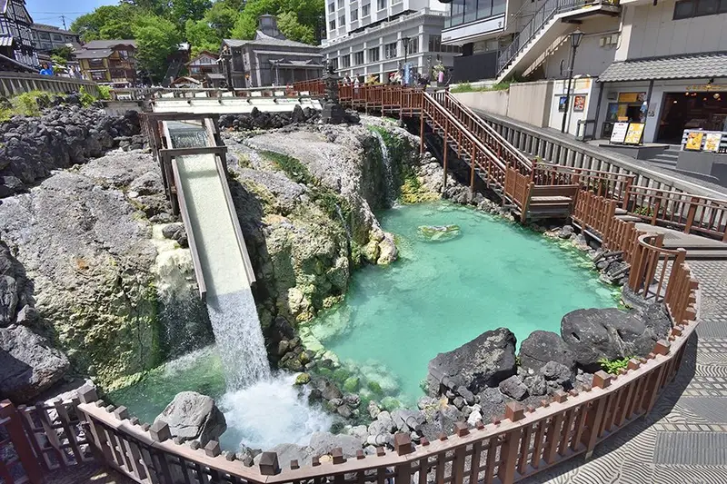 湯畑